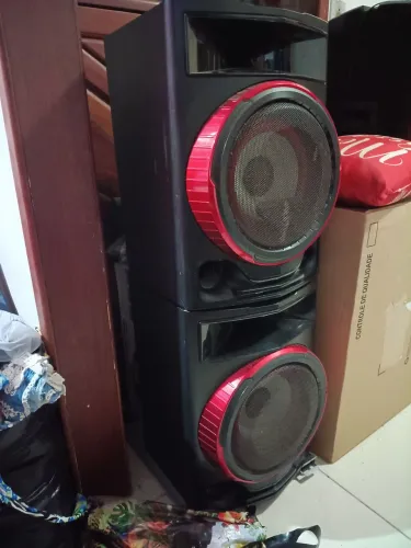 Caixa de som LG 800 whats