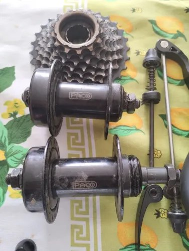 Cubo  e eixo de bicicleta aro 29