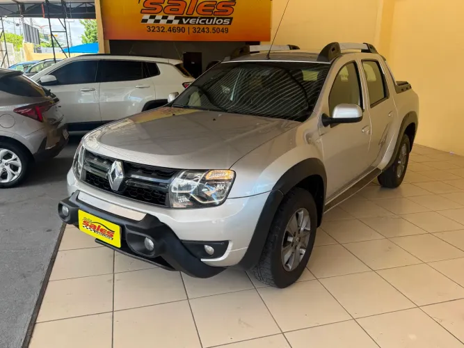 Renault Duster Oroch Dyna. 2.0 Hi-flex 16V Aut. 2017
