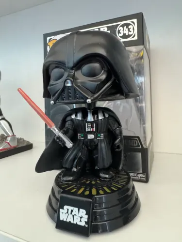 Funko pop Darth Vader