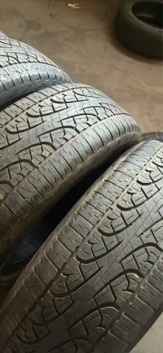 Pneus 255/55 R20