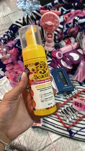Vendo kit extenção de cílios(o restante são produtos que acompanha)