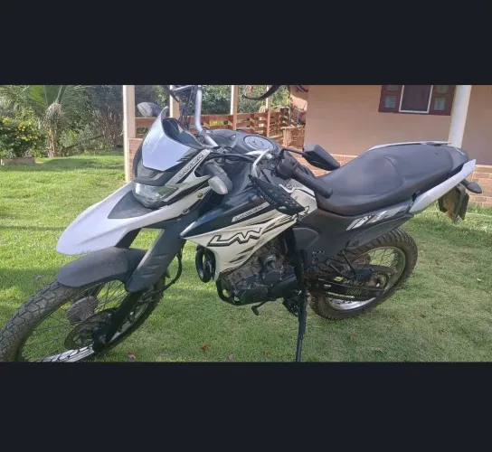 Troco facilito pgto xtz 250 2020 tenho outros veículos