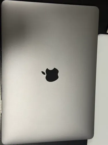 MacBook Air M1 8GB / 256GB  spacegray  