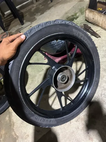 Jogo de roda motos