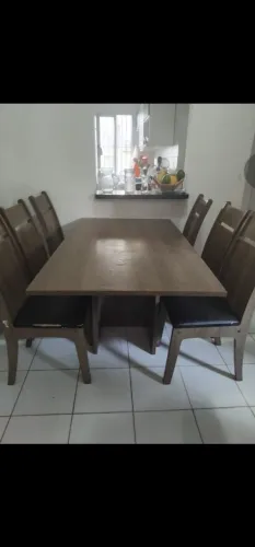 Vendo mesa de 6 lugares, super conservados