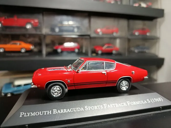 Plymouth Barracuda Fastback 1968 1:43