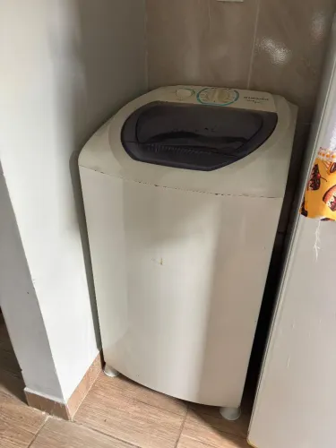 Maquina de lavar (sem mangueira mas funcionando perfeitamente)