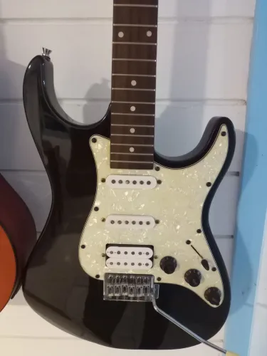 Guitarra Memphis MG37 (troco por Xbox 360) Aceito troca Celular 