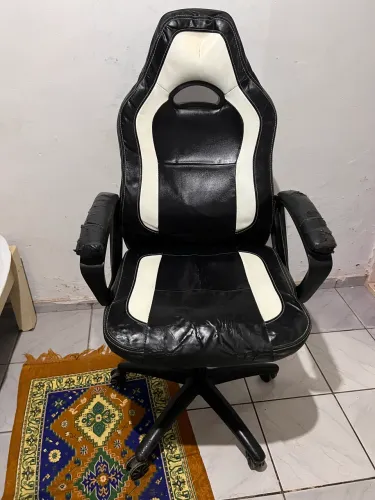 Cadeira Gamer DT3 Usada