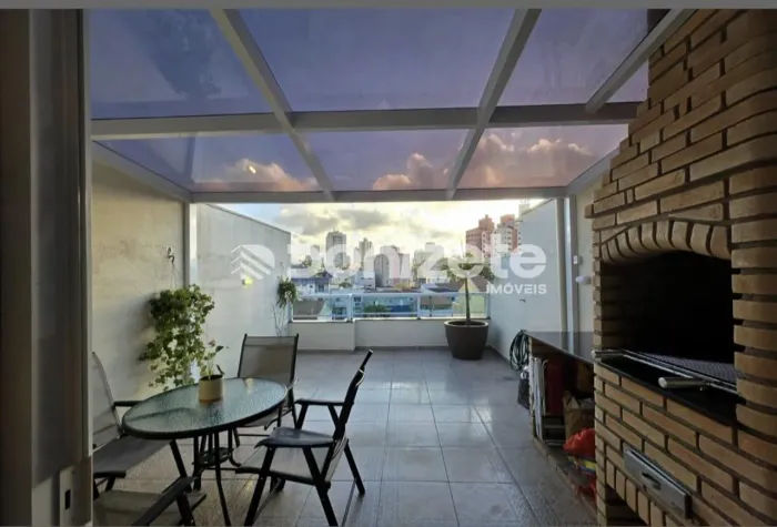 Cobertura residencial com 2 quartos e 2 vagas para aluguel no Bairro Silveira