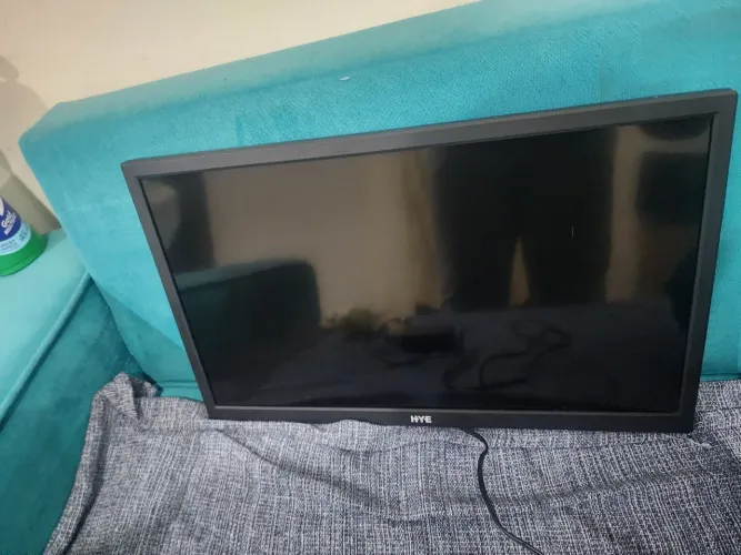 Monitor 20" 1600x900 HYE