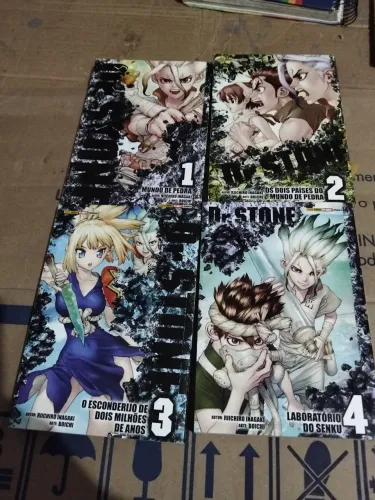 Mangas de DR. Ston