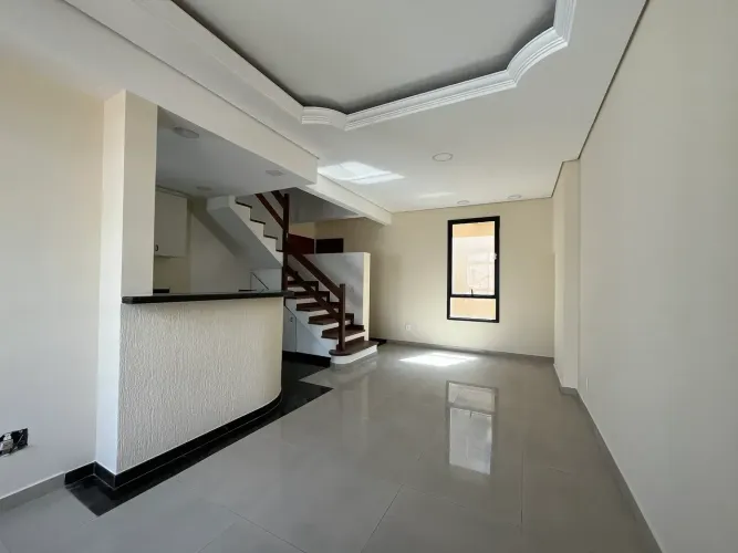 Excelente apartamento 1 quarto, com garagem. Rua Guajajaras, 629, Bairro Lourdes.