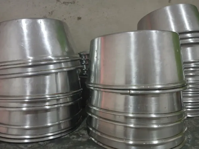 Vende se formas para bolo caseiro 