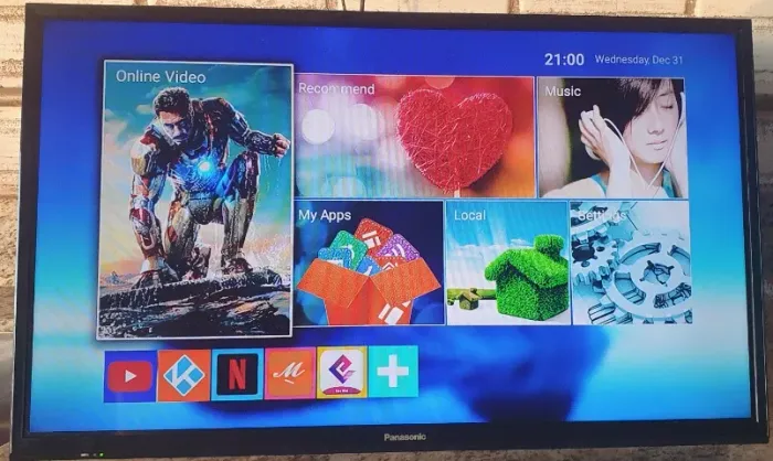 tv led 32" Panasonic c/ suporte para parede