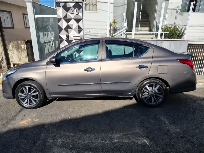 Nissan Versa SL 1.6 16V Flexstart 4P Aut. 2019