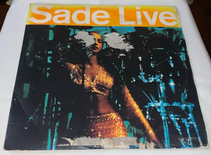 Laserdisc Sade Live LD marcas na capa veja fotos mídia excelente estado