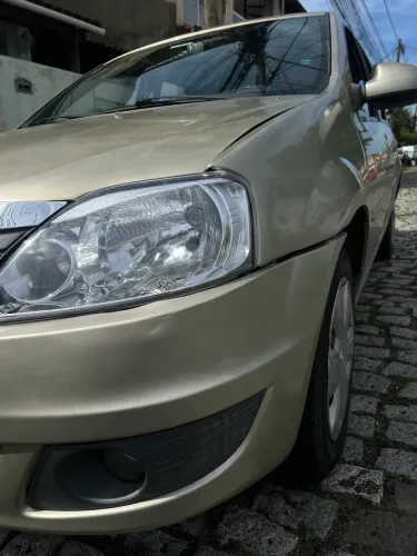 Renault Logan Expression Hi-flex 1.6 8V 4P 2012