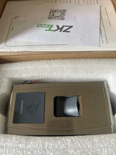 Controle de acesso MA300 ZKTeco