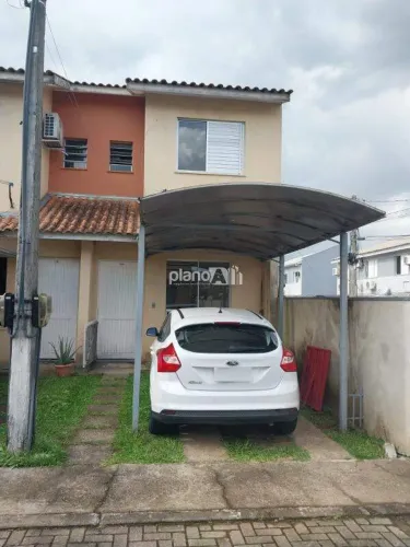 Casa em Condomínio Jardim Das Bromélias para aluguel, com 53,59m², 2 quartos - Santa Cruz