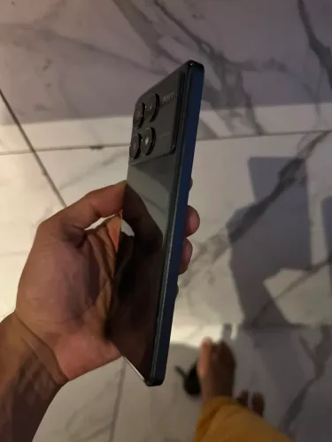 Celular Poco X6