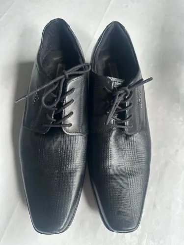 Vendo sapato social preto - Pegada número 41