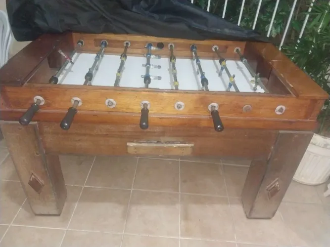 Mesa de pinbolim / Madeira maciça