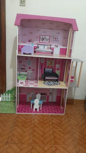 Vendo casinha mdf ( barbie)