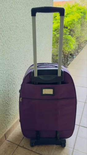 Mala de viagem grande em tecido da marca Gladiador