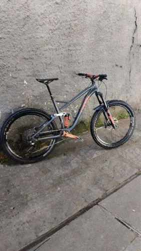 Radon slide alloy 