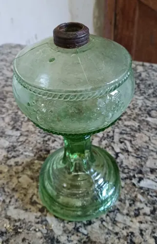 Lampião Antigo / Lamparina De Vidro Verde Coleção Decoração