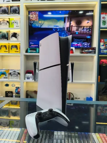 PlayStation 5 slim digital 825GB Seminovo! 
