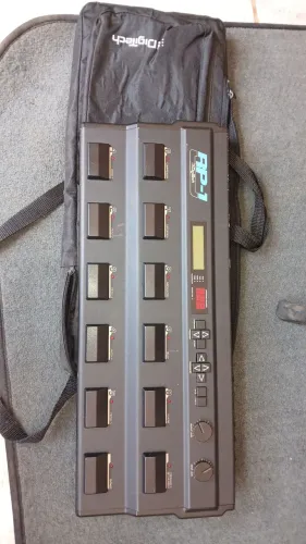 Pedaleira Digitech RP-1
