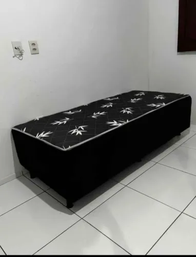Cama solteiro novas de fábrica 