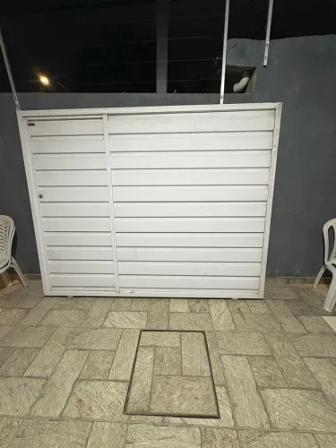 Portão Galvanizado Branco seminovo