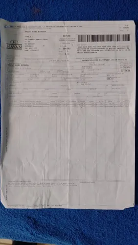 Vendo caixa de som completa com nota fiscal