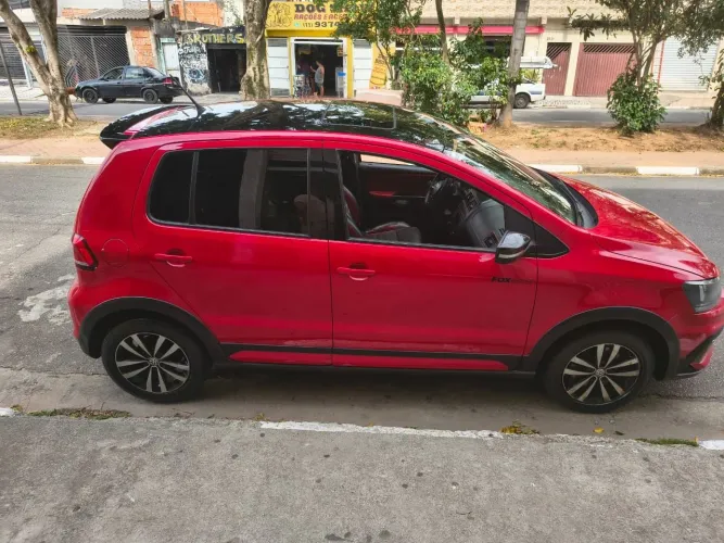 Volkswagen Fox Pepper I Motion 1.6 Flex 16V 5P 2016
