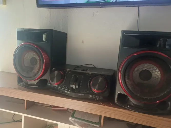 Som LG 1800 w rms