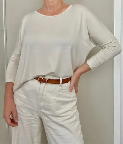 Blusa manga 7/8 areia em viscose - TAMANHOS G e GG