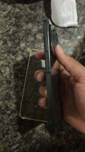 Vendo ou troco a17 novo zerado