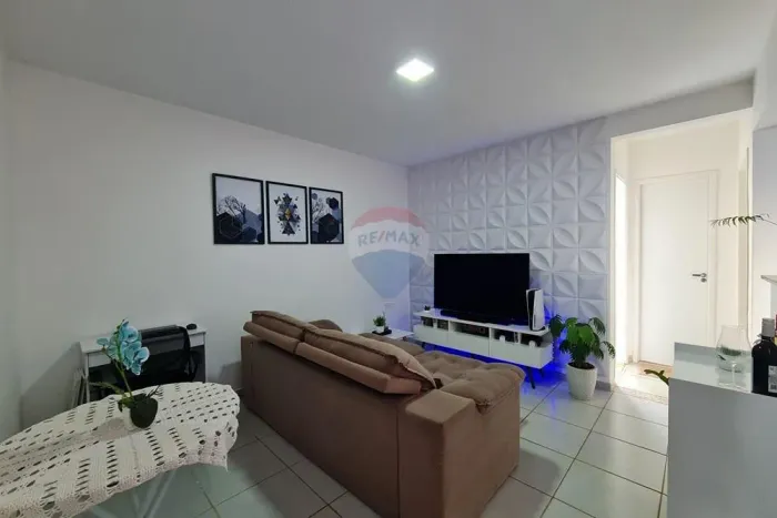 Apartamento à Venda em Lucas do Rio Verde com 2 Quartos, Cozinha Planejada, Aceita Financi