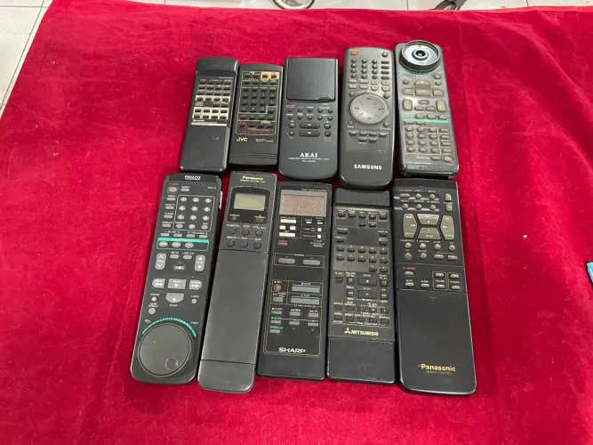 Lote 10 Controles de Televisores