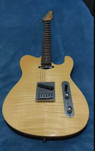 GUITARRA TAGIMA CACAU SANTOS CS3 SIGNATURE CORPO: Alder - BRAÇO: Maple - ESCALA