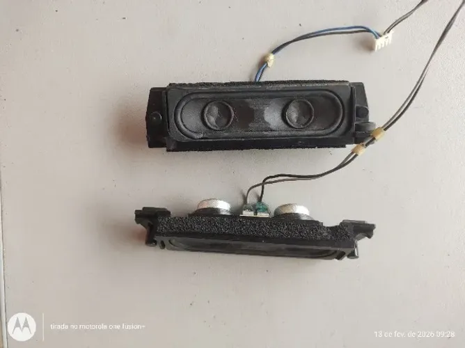 AUTO FALANTES PARA TV MONITOR LG 23 POLEGADAS MODELO M2350D