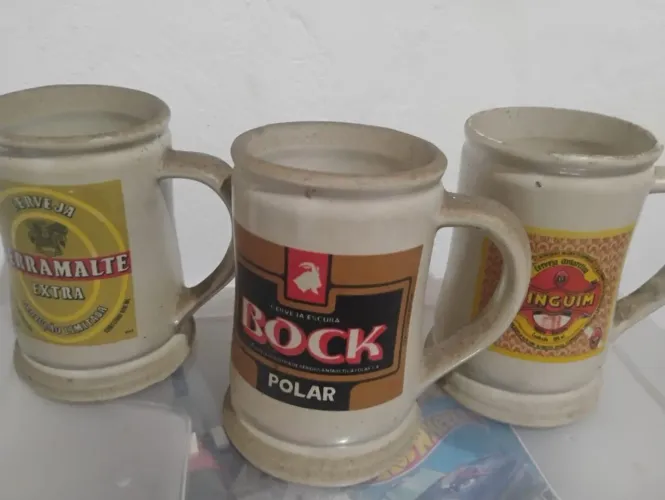 Canecas de cerveja antigas