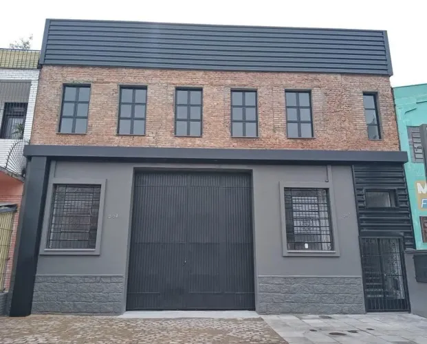 Galpão/Depósito/Armazém para Aluguel no Bairro São Geraldo com 285 m² de Área Útil