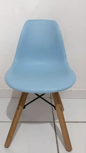 Cadeira Eames Infantil Azul