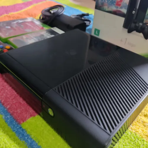 Xbox 360 Super Slim