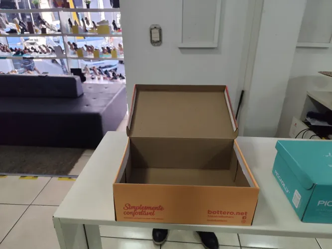 Caixas de papelão 